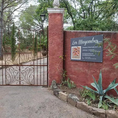 Les Mayombes Roquebrune-sur-Argens Exterior photo