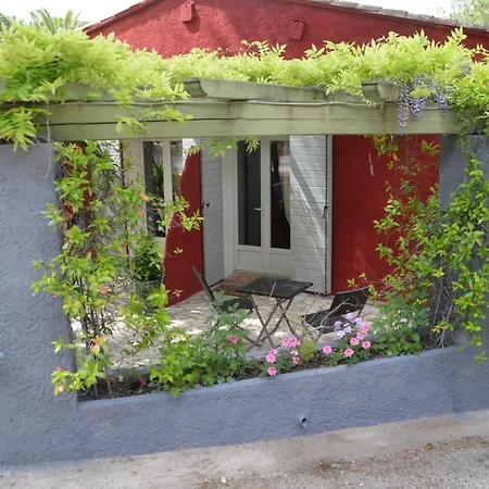 Les Mayombes Roquebrune-sur-Argens Exterior photo
