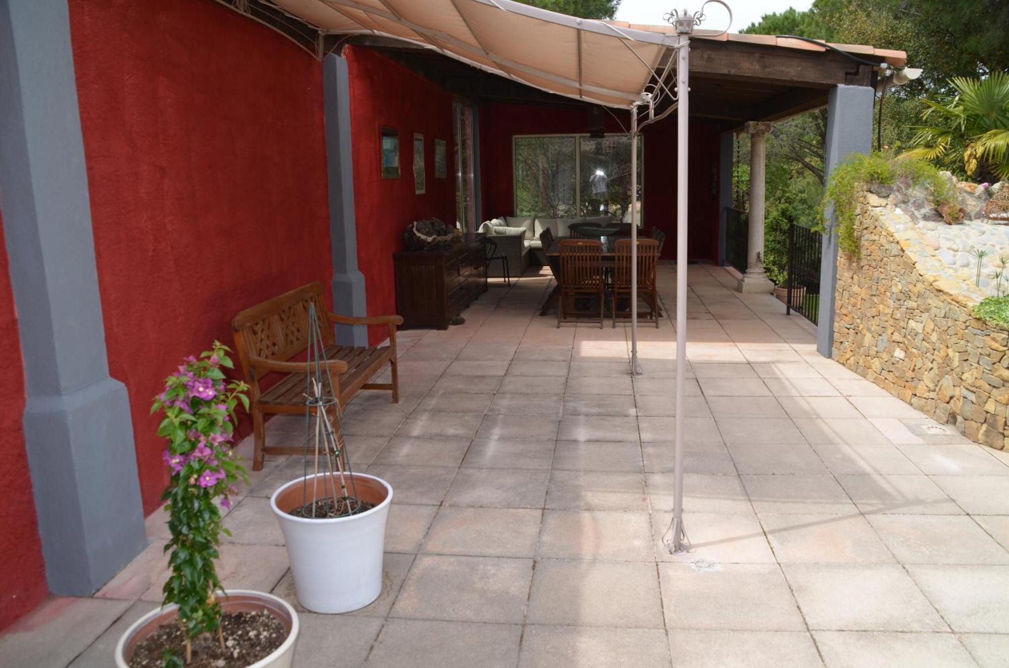 Les Mayombes Bed & Breakfast 3*