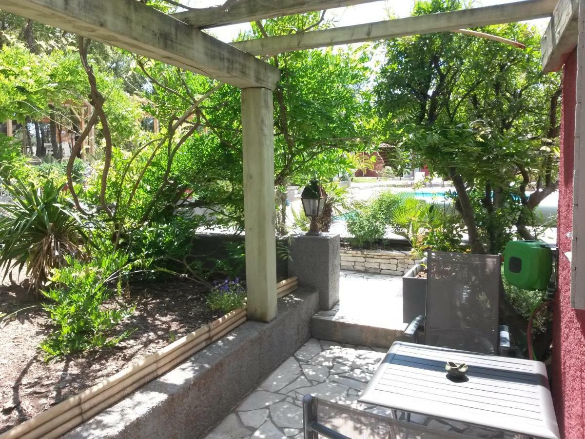 Les Mayombes 3* Roquebrune-sur-Argens
