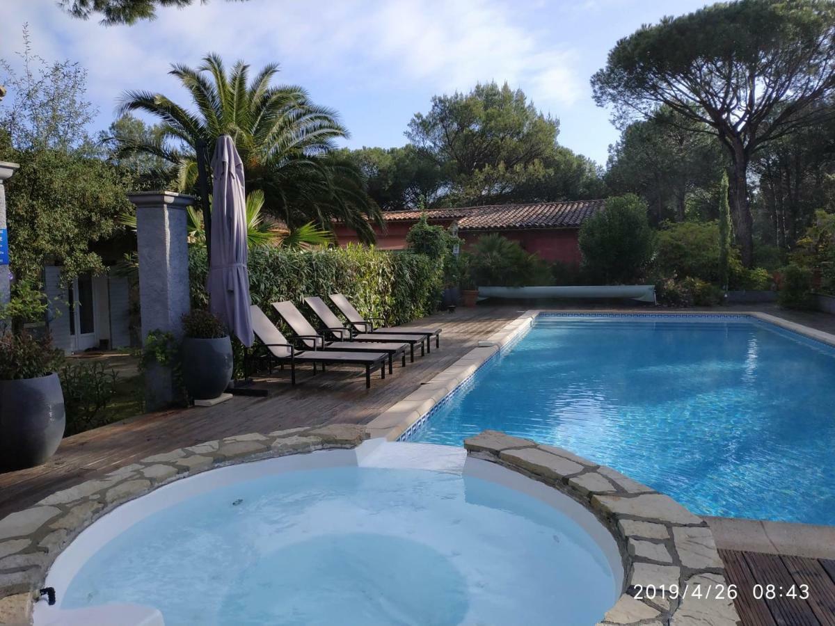 Les Mayombes Roquebrune-sur-Argens